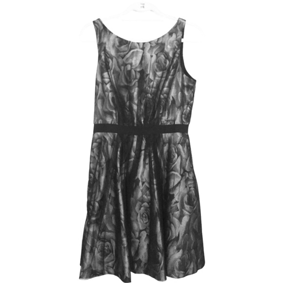 Jessica Simpson dress