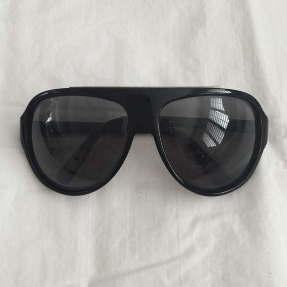 Burberry sunglasses