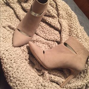 BCBG cutout bootie