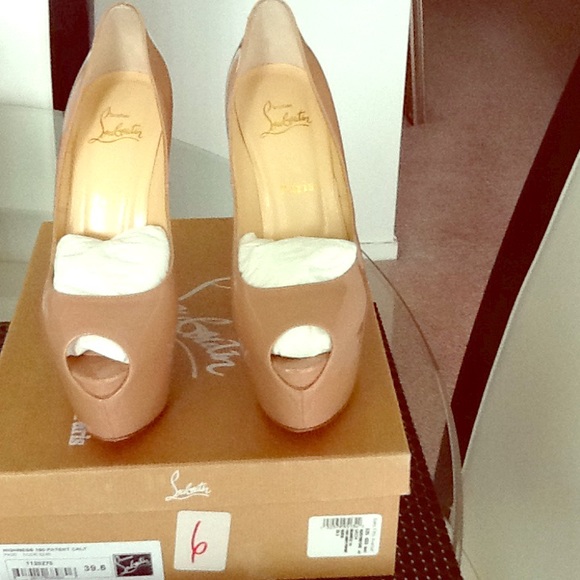 SOLD Authentic Christian Louboutin Highness Patent