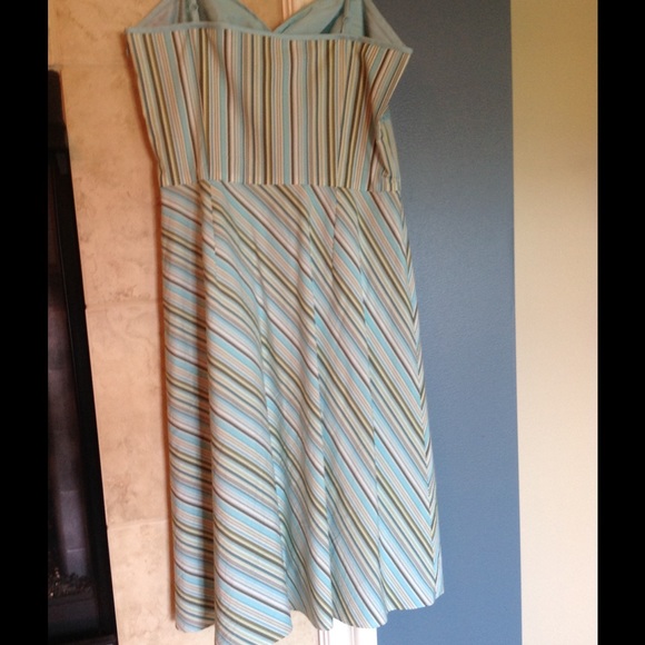 Ann Taylor Loft Summer Spaghetti Strap Dress - Picture 2 of 3