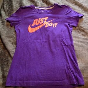 "Just Do It" NIKE slim fit tee