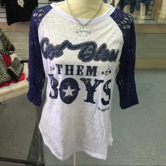 DALLAS COWBOYS football shirt. So cute