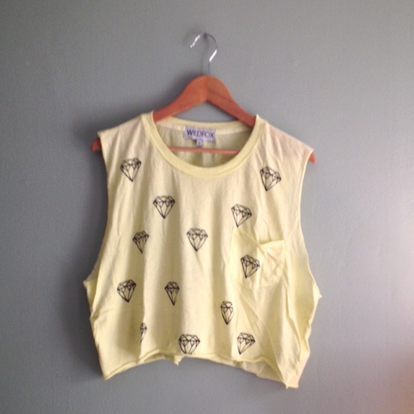 WILDFOX size Small Yellow Diamond Print Crop Top