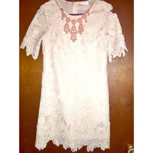 Cream colored lace tunic cutout dress❤️