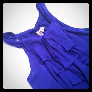 New blue free flowing top
