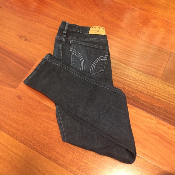 Hollister Dark Wash Skinny Jeans