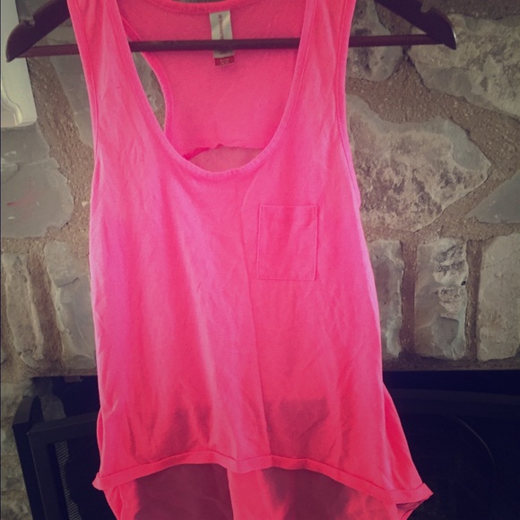 Summer hot pink tank with flowed design.