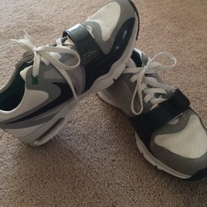 Nike air max shoes