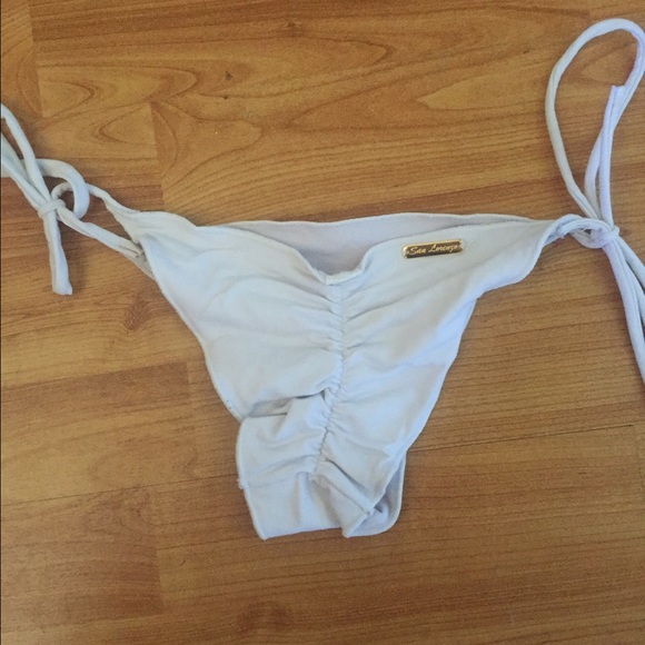 White San Lorenzo cheeky bottoms