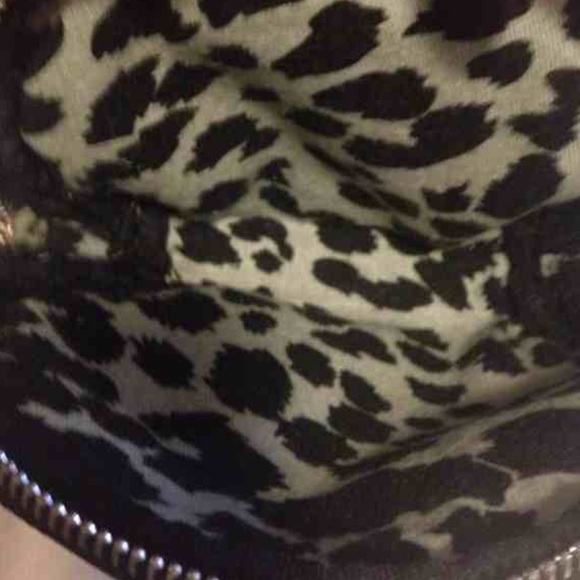 Betsey Johnson make up bag - Picture 3 of 3