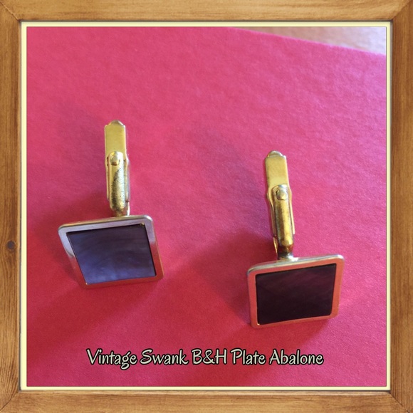 Swank Hallmark. Vintage Swank Abalone and Silver Tone Round Cuff Links