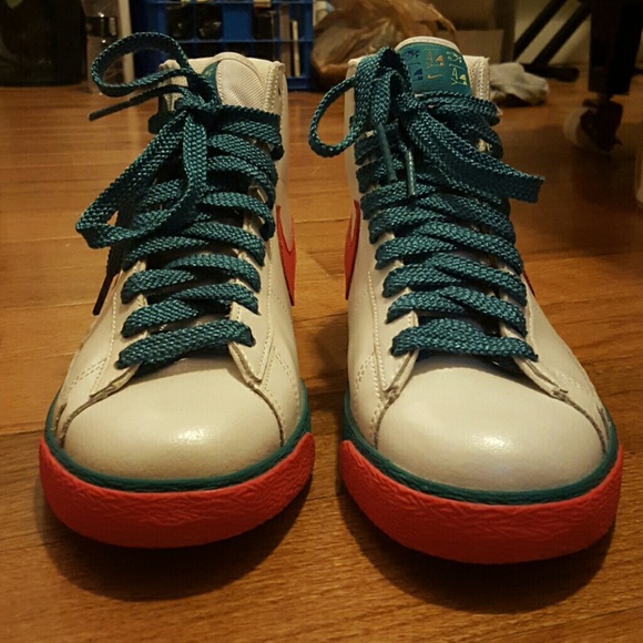Lightly-worn Nike Blazers High White/Teal/Orange - Picture 3 of 4