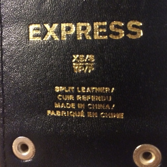 NWT. Express Belt - Picture 4 of 4
