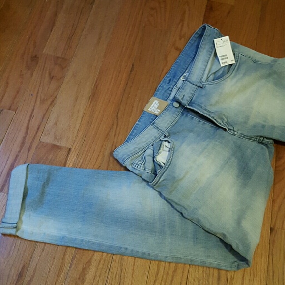 H&M &Denim Boyfriend Low Waist Tapered Jean's