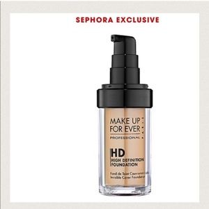 Makeup Forever Foundation in Dark Sand