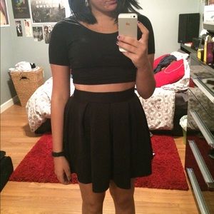 Urban Outfitters Black Floral Imprinted Skirt