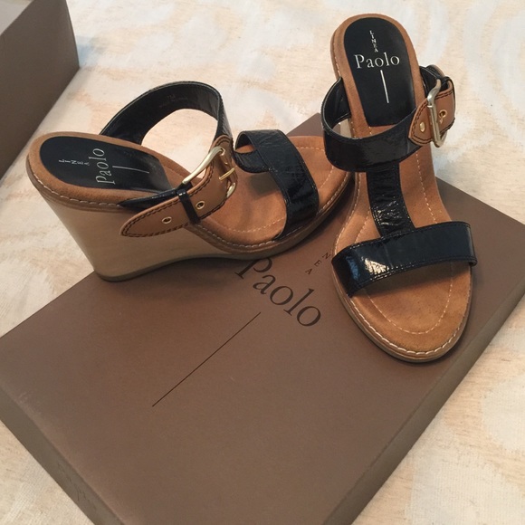Wedge heels