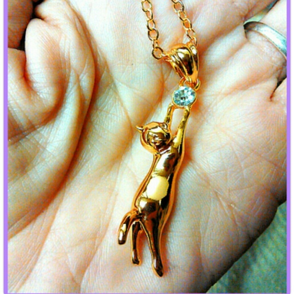 🆕  18kt GOLD PLT CAT NECKLACE - Picture 2 of 3