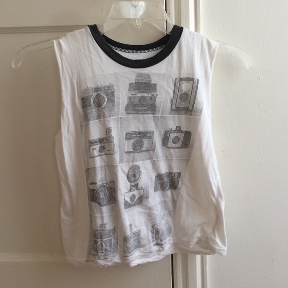 Brandy Melville camera graphic tee💞