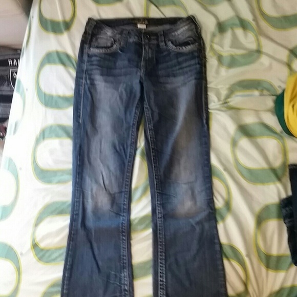 SOLD - Picture 3 of 4