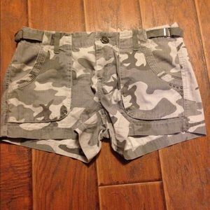 Old navy grey camouflage shorts size 6