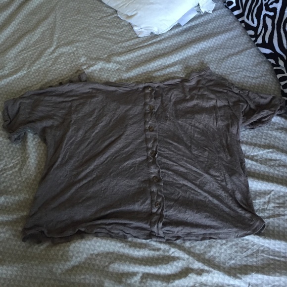 Sheer lace top - Picture 2 of 2