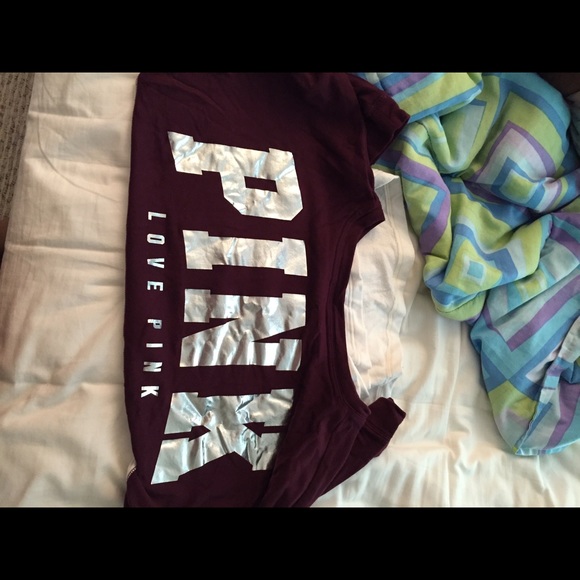 Cute pink crewneck !