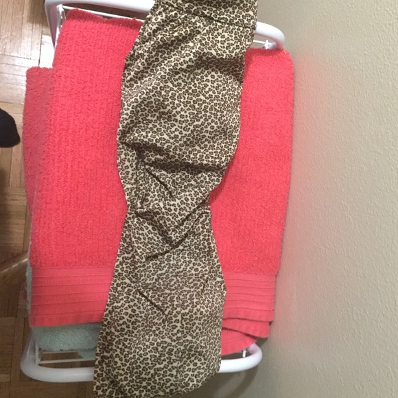 Leopard Bathing Suit Top - Picture 1 of 2