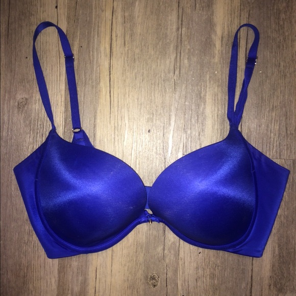 Victoria's Secret 32D tshirt bra - Picture 1 of 4