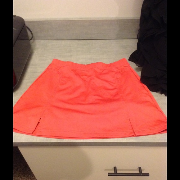 Adidas Golf Skort!  Pinky Coral color!  Size: 8