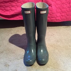Grey hunter boots