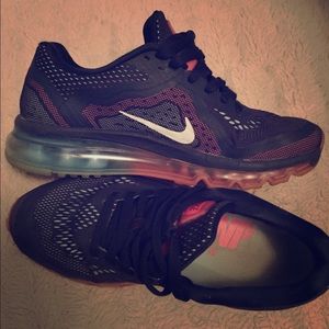 Women's Nike Air Max