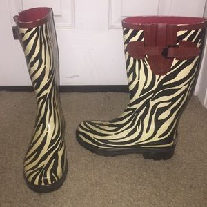 Rain boots