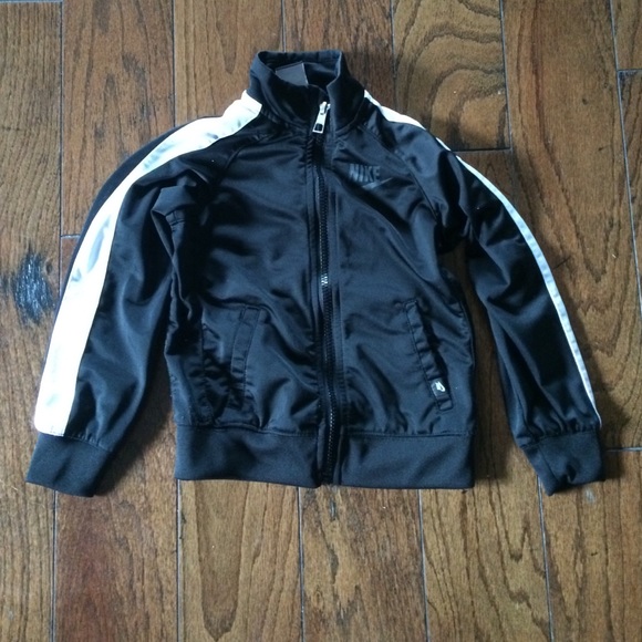 Nike boys jacket