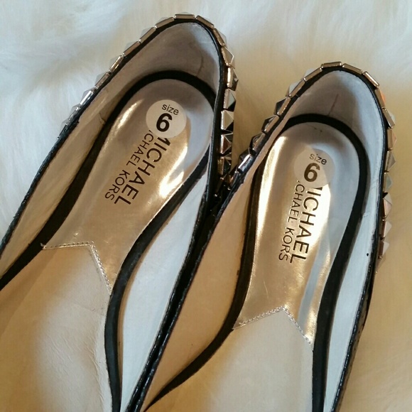 SOLD NWT Michael Kors Ella Studded Flats - Picture 3 of 4