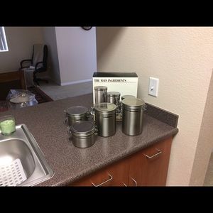4 pc the main ingredients stainlesssteel canisters