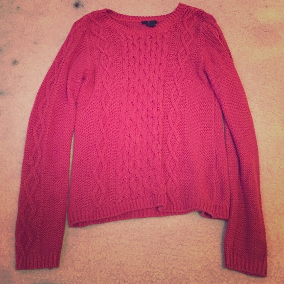 Burnt red sweater