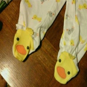 Bundle for @model1 duck 1 piece & 2 bibs