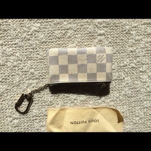 Authentic Louis Vuitton key pouch