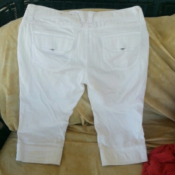 Caprice - Picture 2 of 2