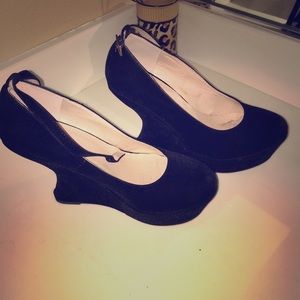 Beautiful Black Heels 9