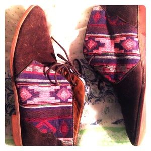 Tribal embroidered desert shoes