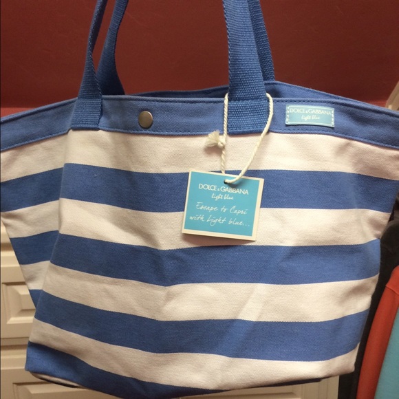 striped beach bag!