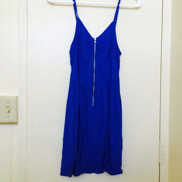 Zipper up dress
