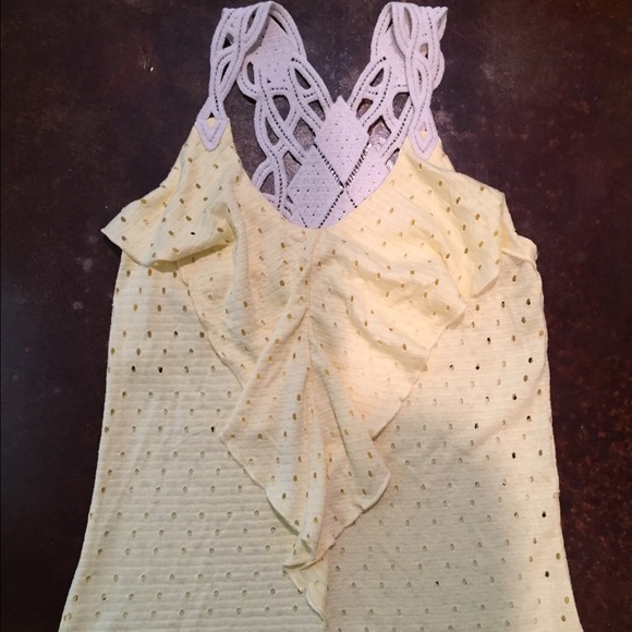 Yellow top! sOLD!! SOLD!!!