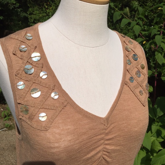 🐿Abalone Shell Detail top - Picture 3 of 3