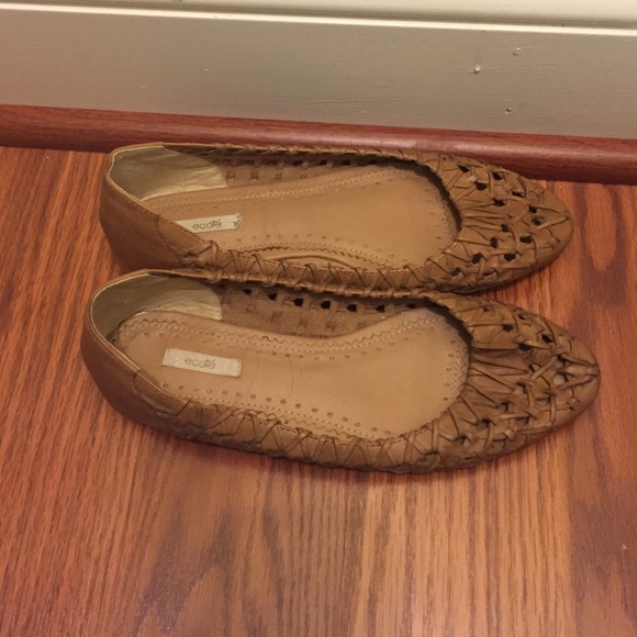 Brown flats