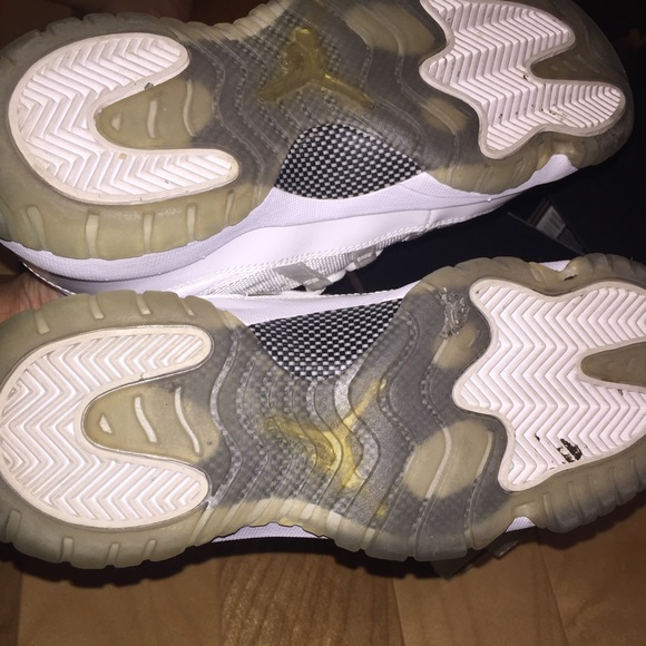 11s - Picture 2 of 4