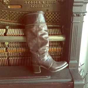 Brand new FRYE boots!